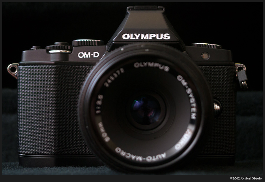 Olympus E-M5 vs Panasonic GH2: Dynamic Range Battle