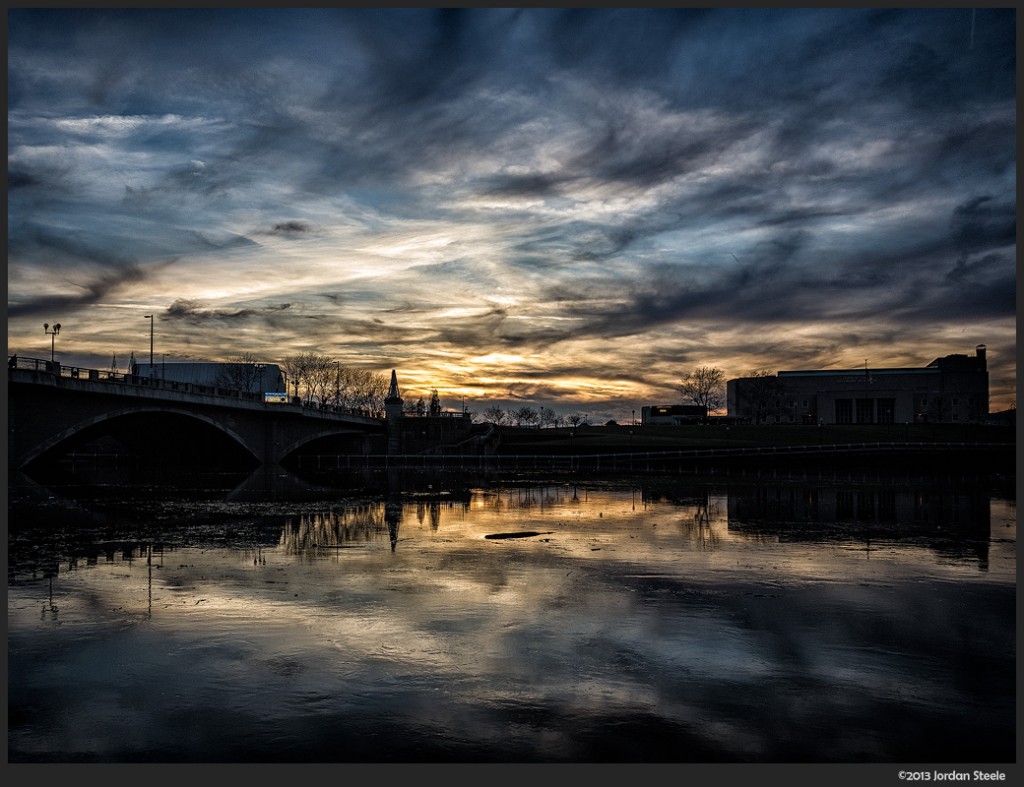 Dark Sunset - Sony DSC-RX100 @ ISO 100