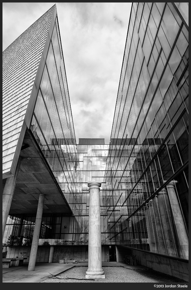 Columns, Knowlton Hall, The Ohio State University - Fuji X-E1 with Fujinon XF 14mm f/2.8