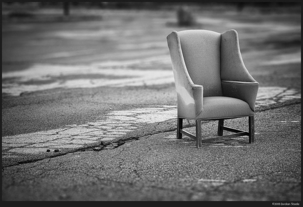 Abandoned Chair - Day #3 (click to enlarge)