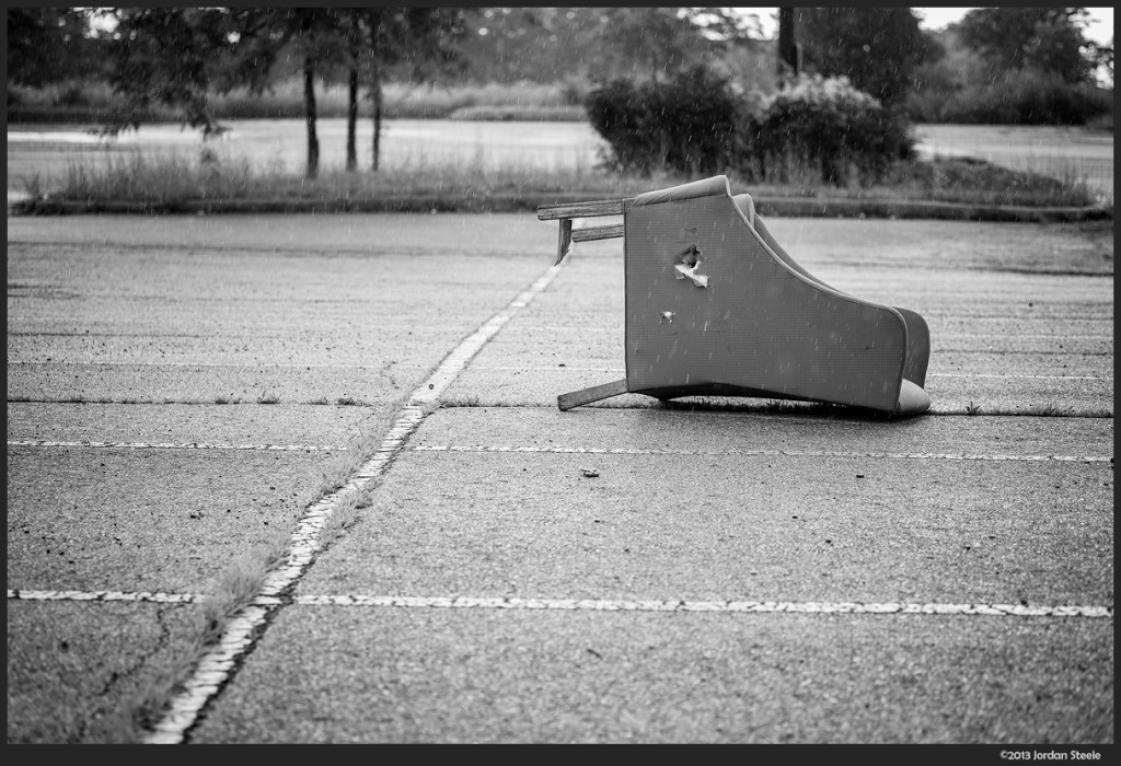 Abandoned Chair - Day #17 (click to enlarge)