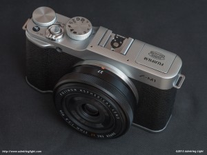 You can see what a small package the XF 27mm makes with the Fujifilm X-M1