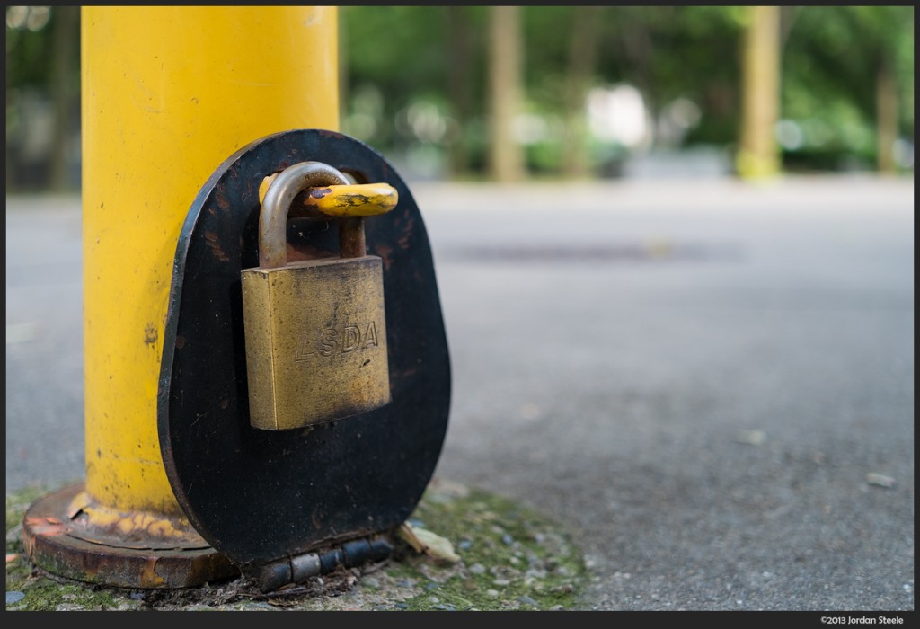 Locked Bollard - Fujifilm X-E1 with Fujinon XF 27mmf /2.8 @ f/2.8, near minimum focus distance