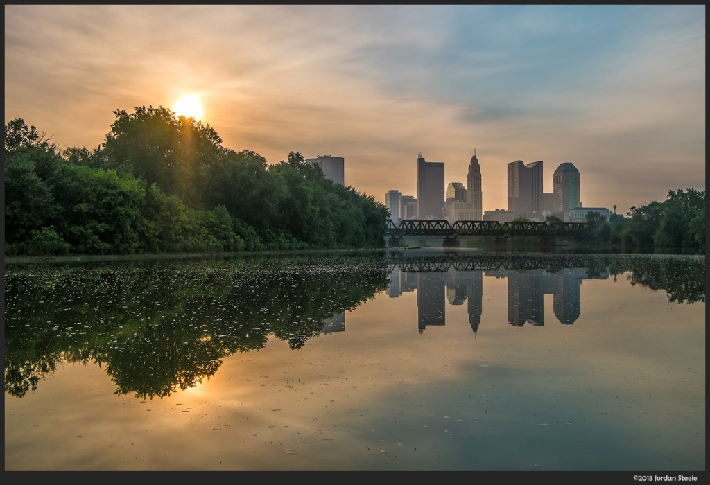 Summer Sunrise - Fujifilm X-M1 with Fujinon XC 16-50mm f/3.5-5.6 @ 22mm