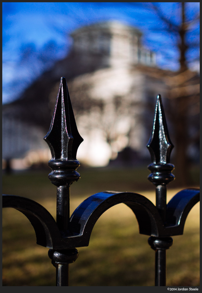 Statehouse Fence, Columbus, OH - Olympus OM-D E-M5 with Olympus 25mm f/1.8 @ f/1.8