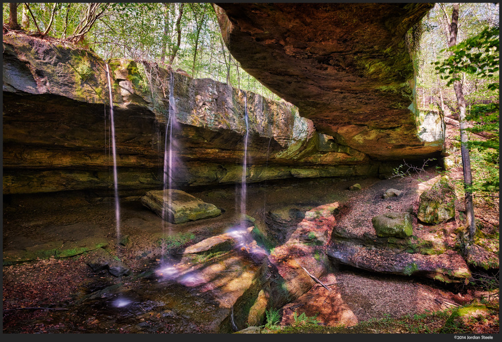 Rock Bridge - Fujifilm X-E2 with Fujinon XF 14mm f/2.8 @ f/8, 25 seconds