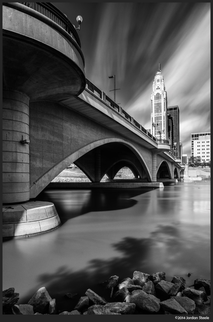 Broad Street Bridge, Columbus, OH - Fujifilm X-E2 with Fujinon XF 14mm f/2.8 @ f/22, 3 minutes 30 seconds