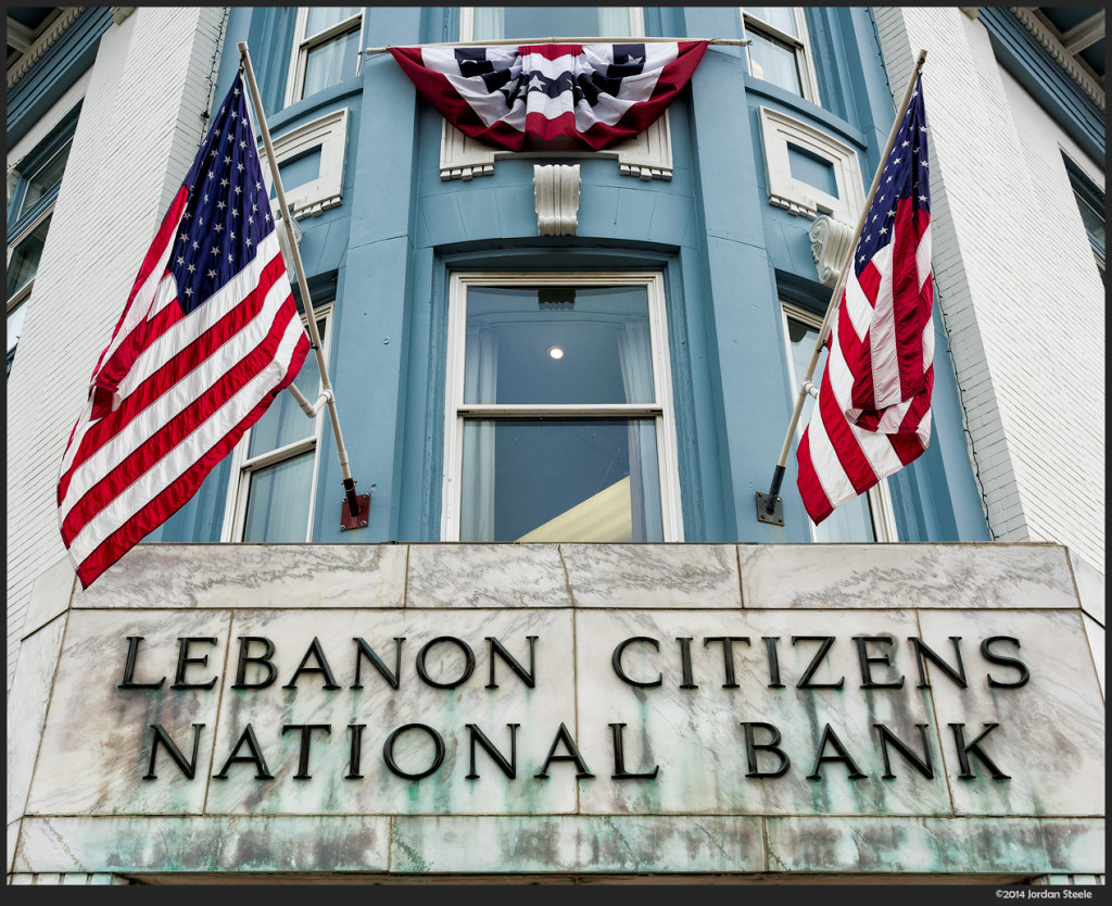 Lebanon Citizens Bank - Sony NEX-6 with Zeiss 16-70mm f/4 @ 26mm, f/7.1