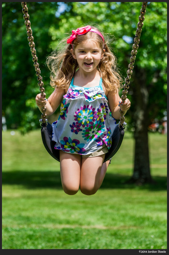 Swinging - Sony a6000 with Sony 18-105mm f/4 G OSS @ ISO 100 (Continuous AF)