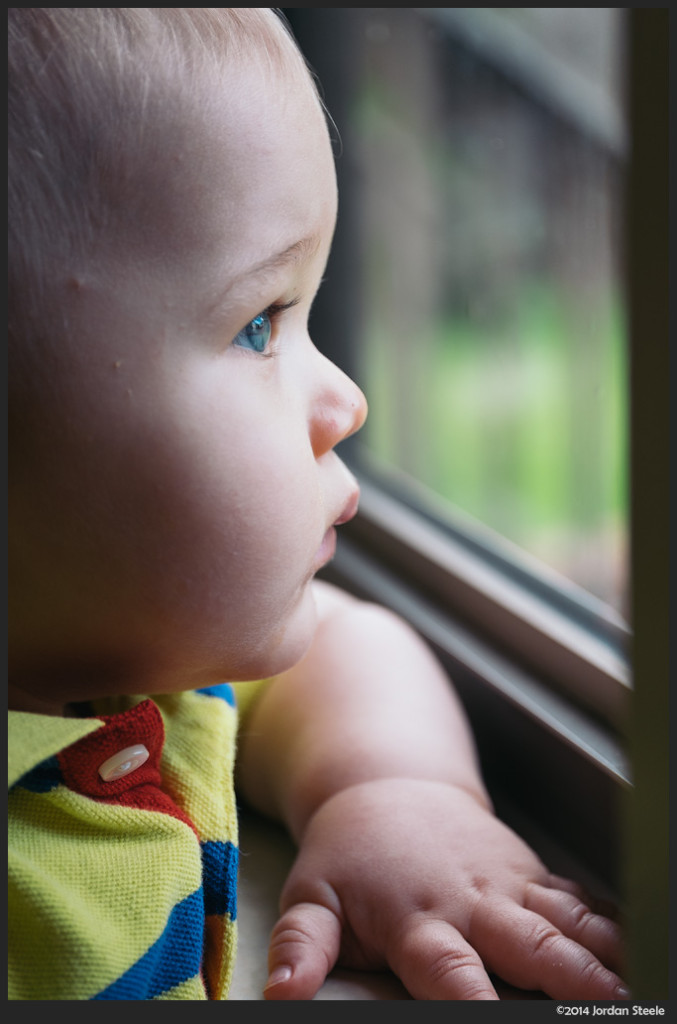 Looking Out - Fujifilm X-T1 with Zeiss Touit 50mm f/2.8 @ f/2.8