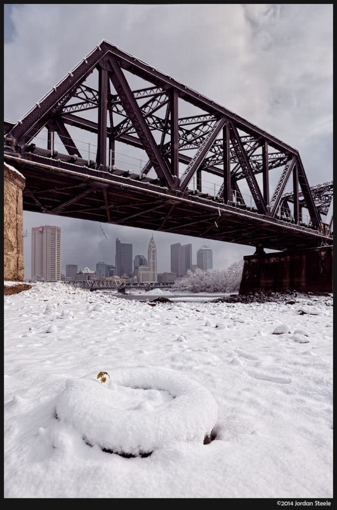 First Snow, Columbus, OH - Panasonic Lumix LX100 @ 10.9mm, f/8