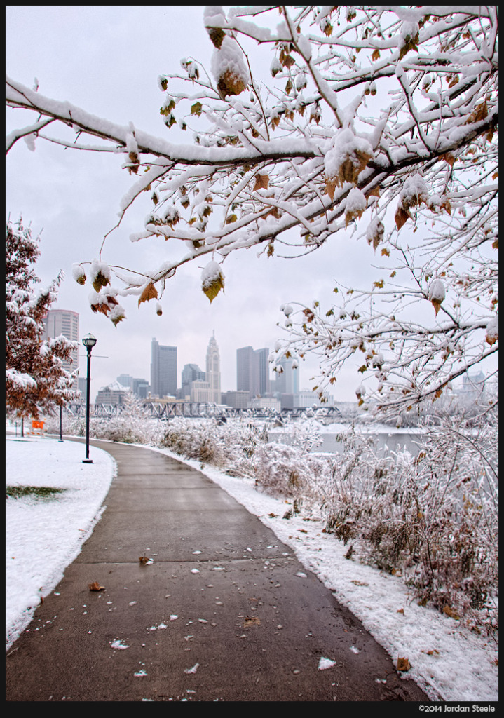 Snowy Trail - Panasonic Lumix LX100 @ 10.9mm, f/1.7, ISO 200