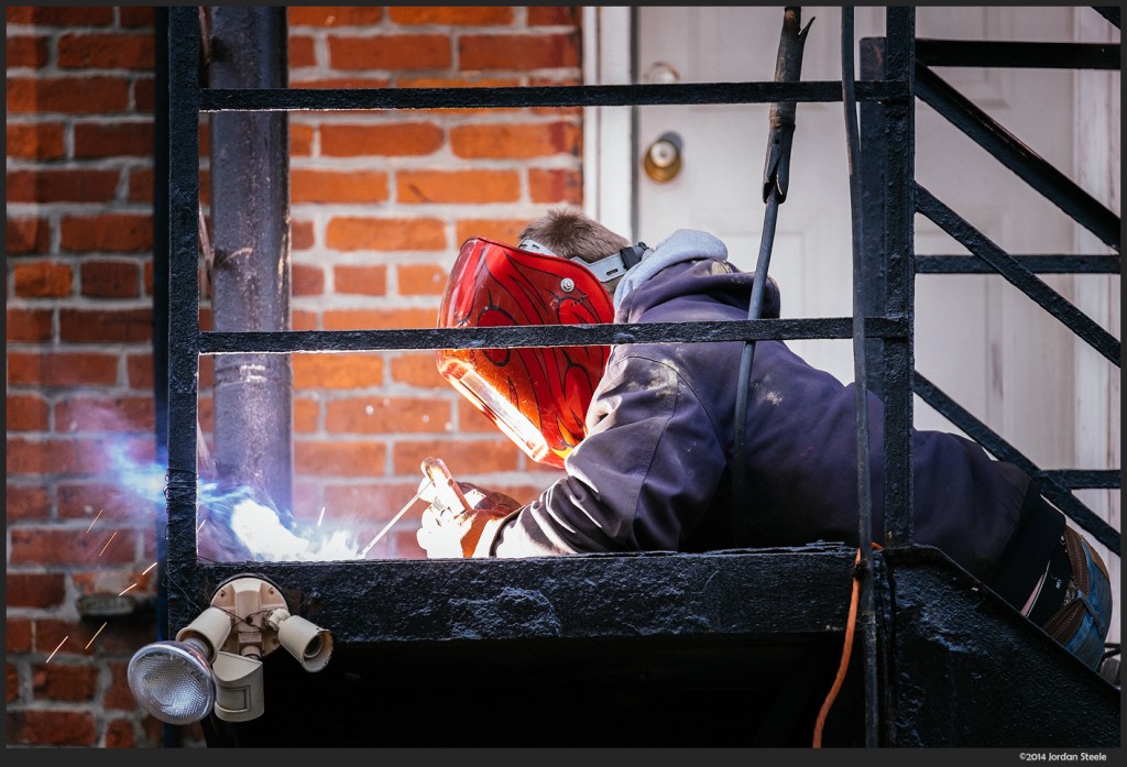 Welder - Fujifilm X-T1 with Fujinon XF 50-140mm f/2.8 R OIS WR @ 140mm, f/2.8