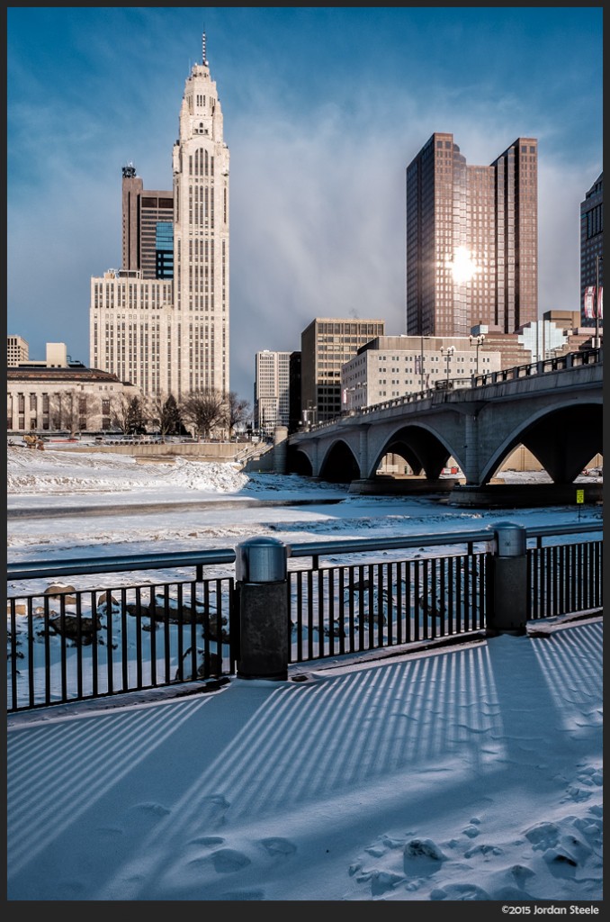 Cold City Shadows - Fujifilm X-T1 with Fujinon XF 16-55mm f/2.8 R @ 23mm, f/11