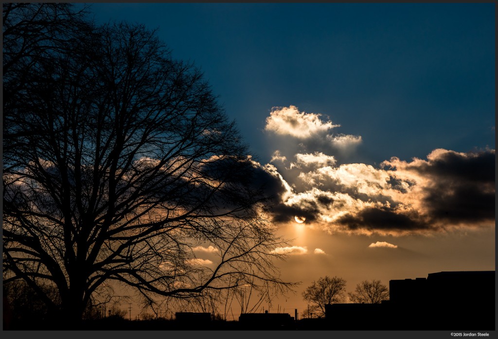 Silhouette - Samsung NX1 with Samsung 16-50mm f/2-2.8 @ 50mm, f/8, 1/2000s, ISO 100