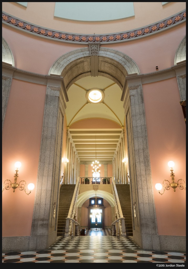 Ohio Statehouse - Olympus OM-D E-M5 Mark II with Olympus 12-40mm f/2.8 Pro @ 12mm, f/5.6, 1/8s, ISO 800 Click the image to enlarge, click here for a full size image