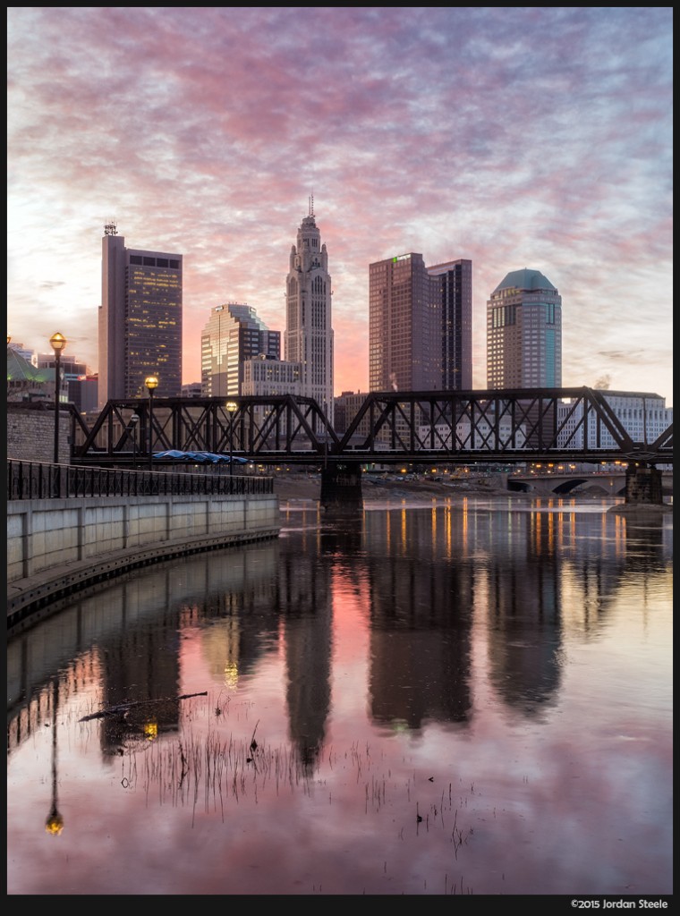 Dawn, Columbus, OH - Olympus OM-D E-M5 Mark II with Olympus 12-40mm f/2.8 PRO @ 23mm, f/11, 0.8s, ISO 100