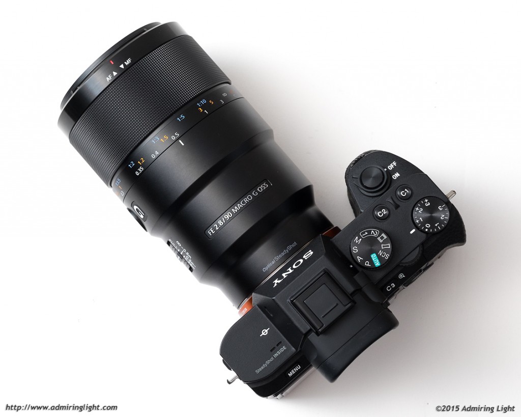 Sony 90mm f/2.8 Macro G OSS