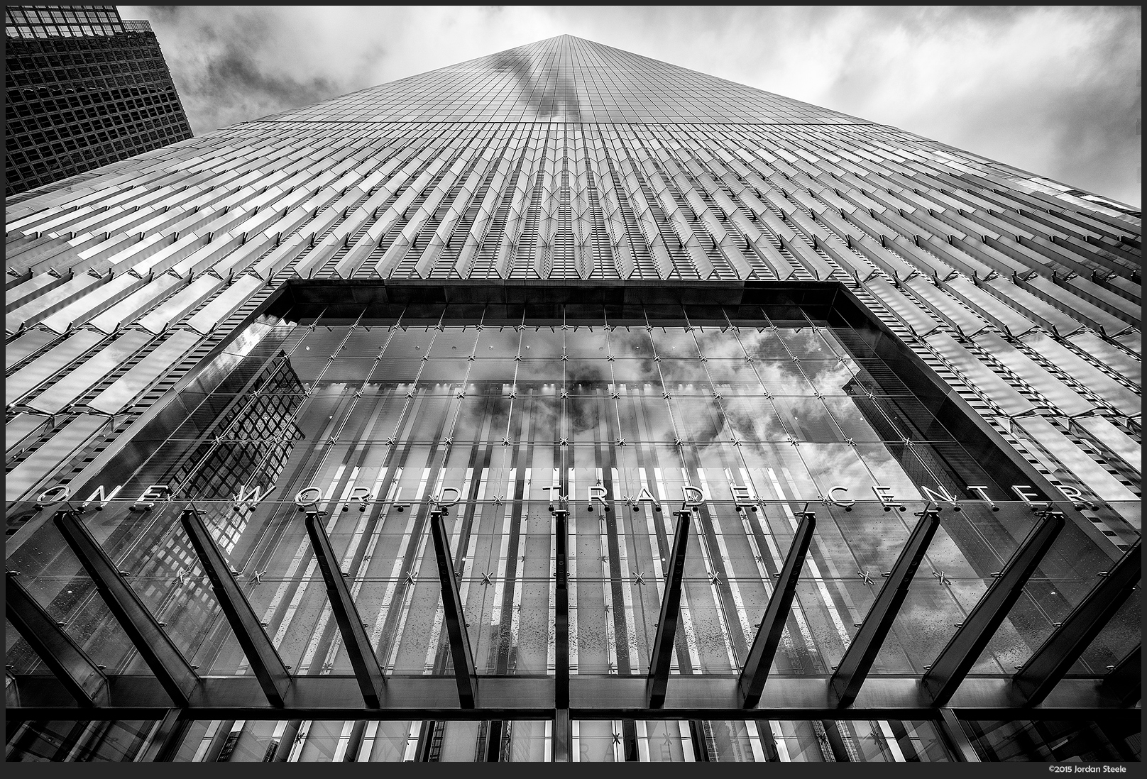 One World Trade Center - Sony A7 II with Zeiss FE 16-35mm f/4 @ 16mm, 