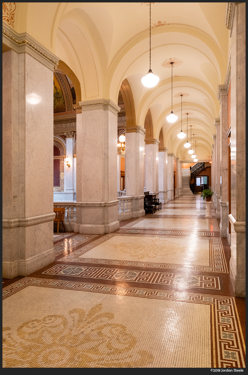 Statehouse Hallway - Sony A7 III with Sony FE 16-35mm f/4 ZA OSS @
